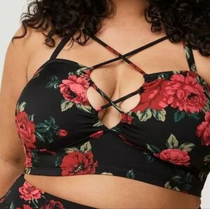 Torrid Strappy Cross Front Bikini Top Traditional Roses Black 4X NWT